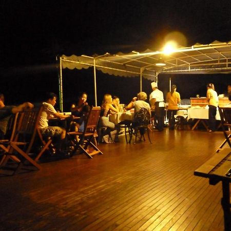 Hotel Garden Bay Premium Cruise Hạ Long Exterior foto